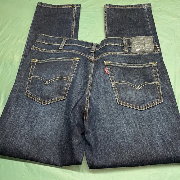 Levi Jeans - Picture 3 of 4